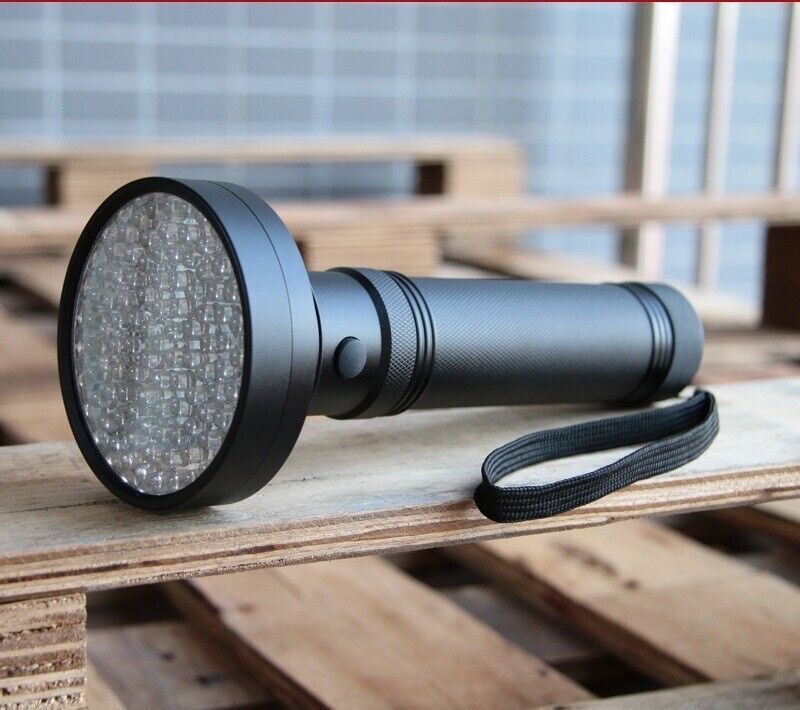 Super Bright UV Flashlight - 395nm Black light